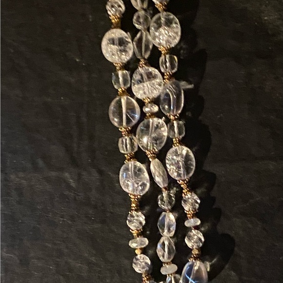 Vintage Crystal glass and gold 3 strand bracelet. - Picture 11 of 17